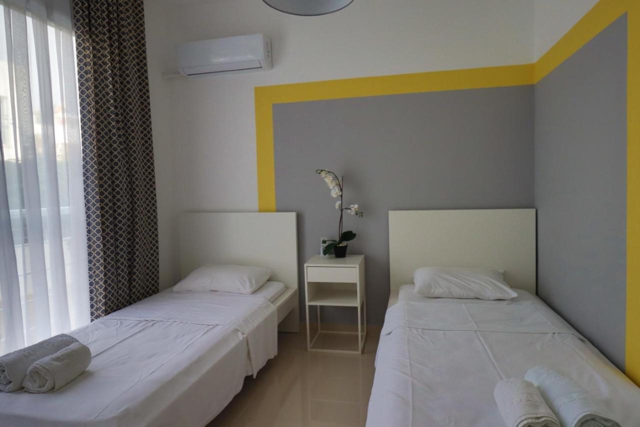 Caesar Beach Villas And Apartments Gastria ภายนอก รูปภาพ