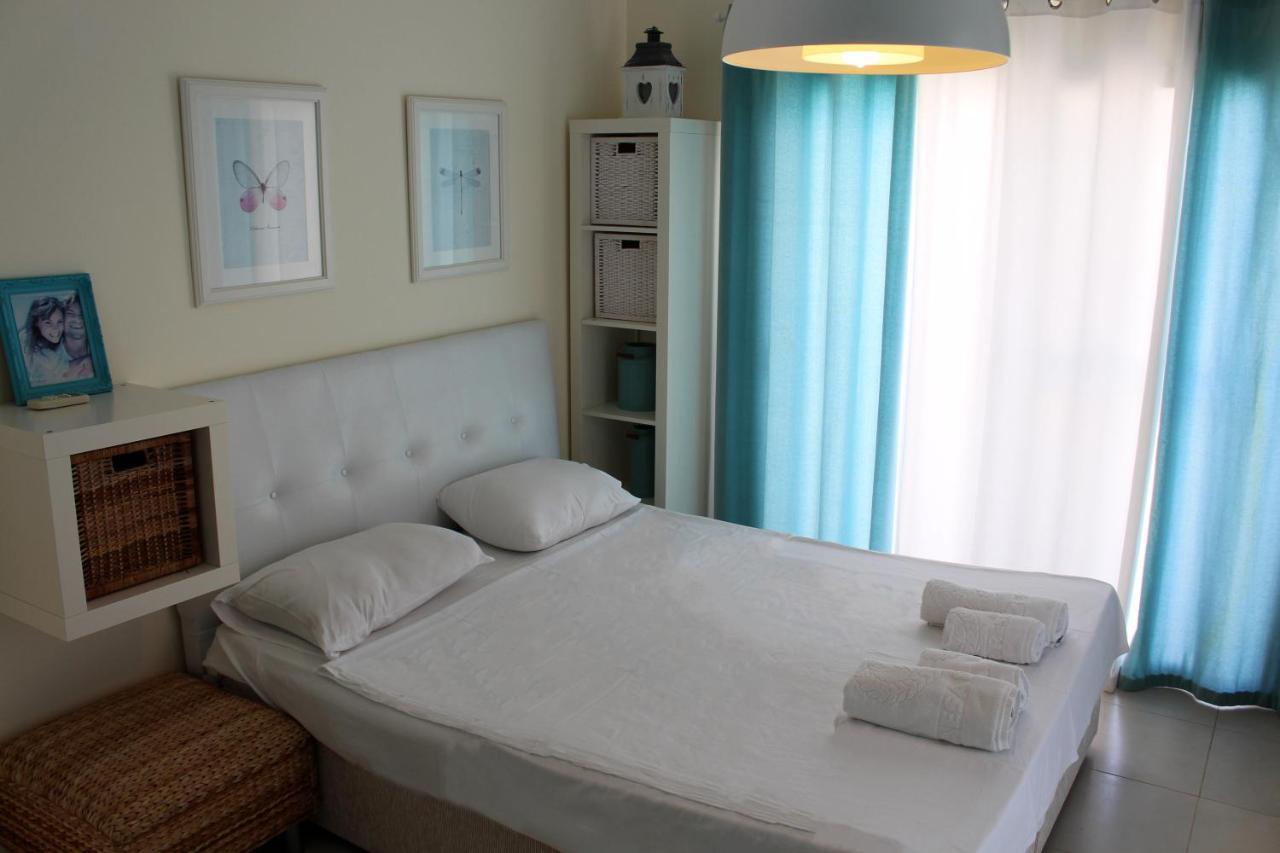Caesar Beach Villas And Apartments Gastria ภายนอก รูปภาพ