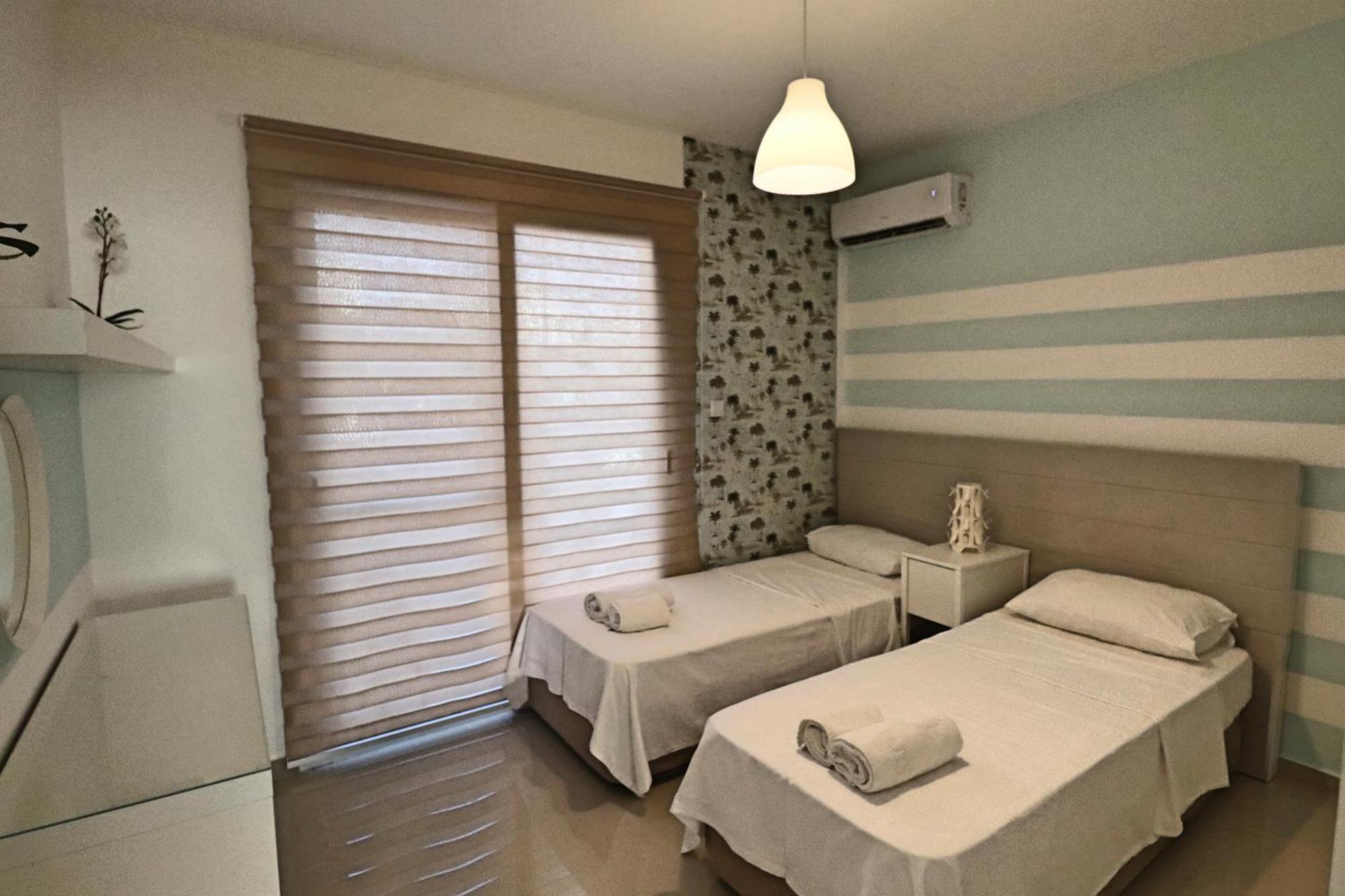 Caesar Beach Villas And Apartments Gastria ภายนอก รูปภาพ